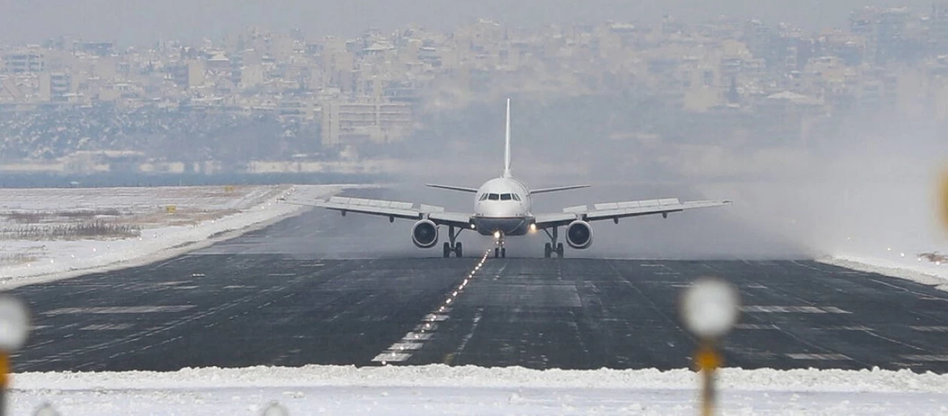 ΥΠΑ: Αυστηρότερα μέτρα για τους Ρώσους τουρίστες – Τεστ κορωνοϊού και στους εμβολιασμένους